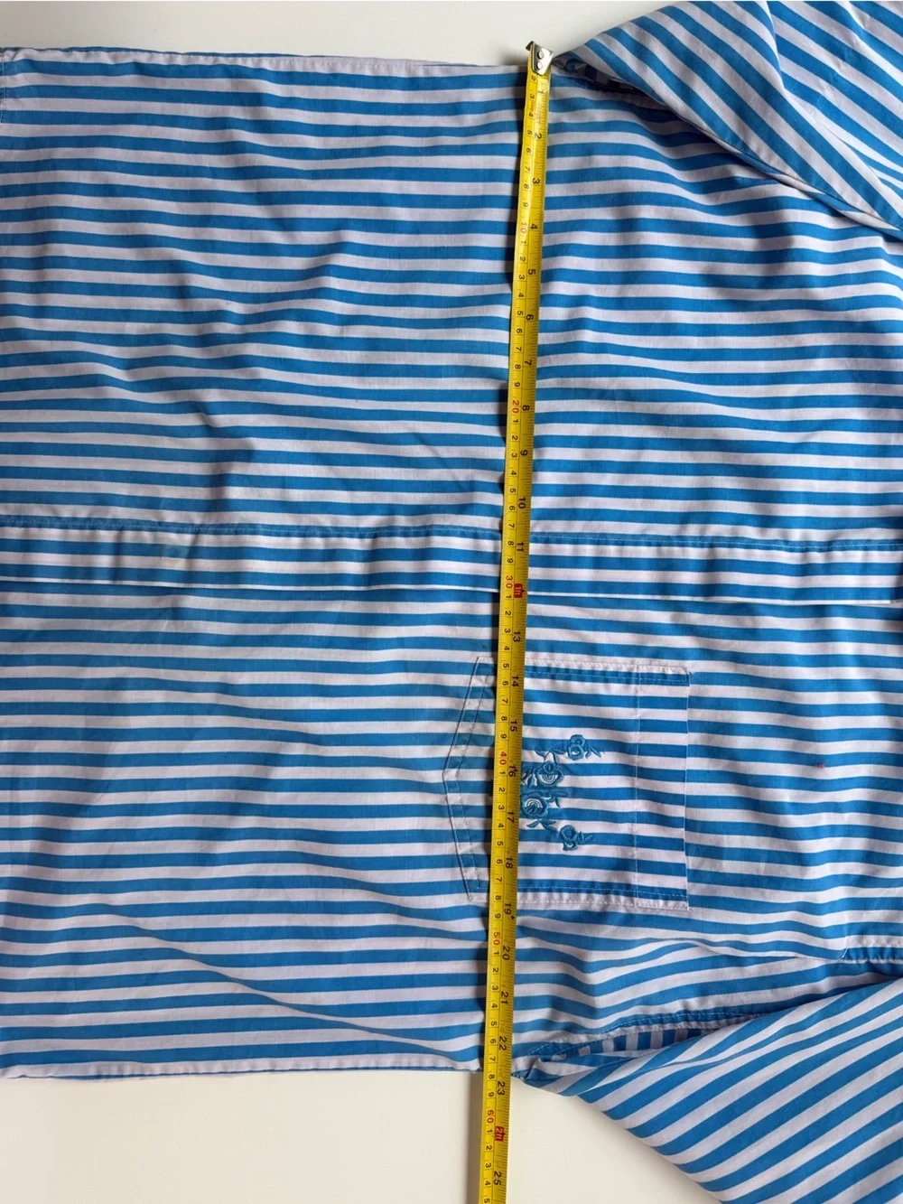 Vintage 90s Liz Thomas White & blue Striped Button Down Shirt with embroidery M - Picture 7 of 13